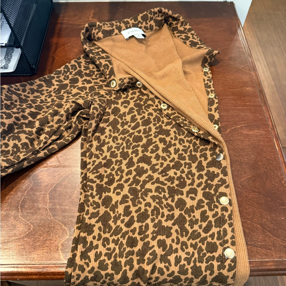 Evereve Brown Leopard Button Down Shirt